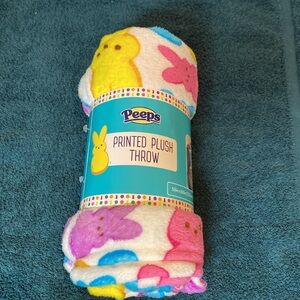 Peeps Printed  Plush Throw 50x60” NWT